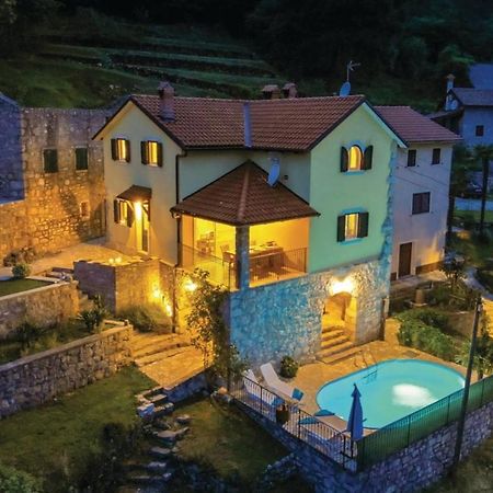 Villa Sirotnjak 洛夫兰 外观 照片