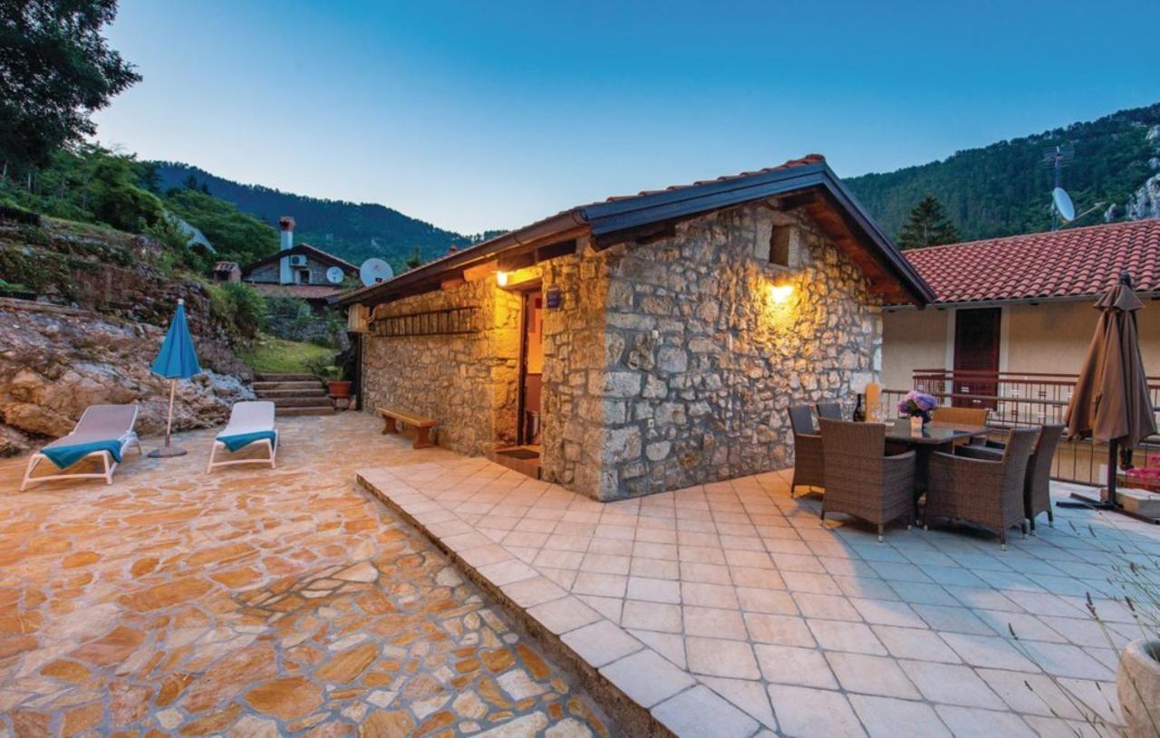 Villa Sirotnjak 洛夫兰 外观 照片